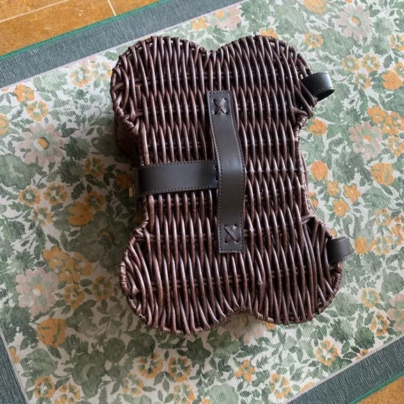 Both Brown Wicker Pet Dog Bone Baskets dog or cat supply storage bins - Picture 8 of 16